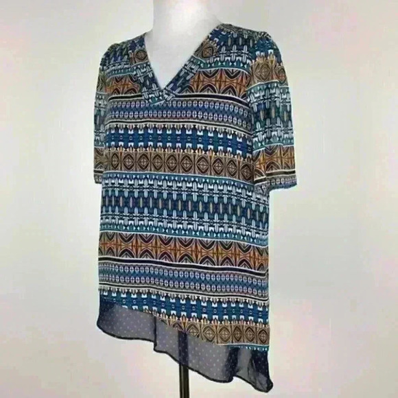 Stylus top size S geometric asymmetrical v-neck - Picture 5 of 8